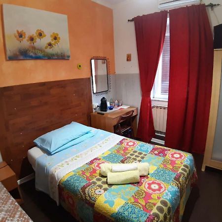 Roma Vecchia B&B المظهر الخارجي الصورة